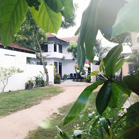 Mrmango Weligama Apartment Ngoại thất bức ảnh